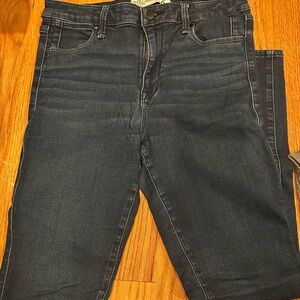 Abercrombie & Fitch Women's Skinny Jeans in Dark Indigo